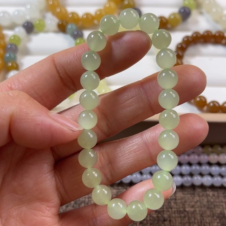 和田玉未镶嵌手串