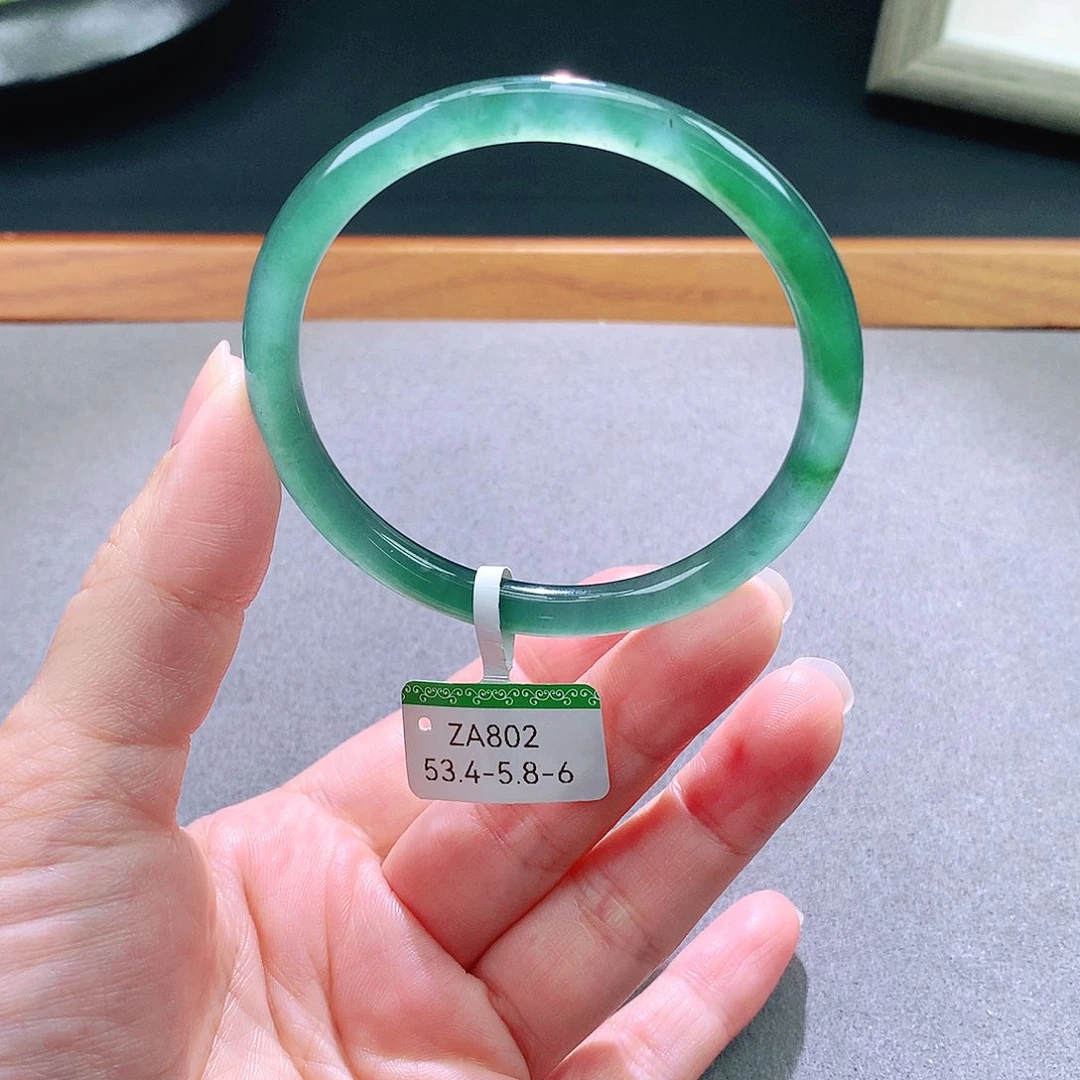 翡翠未镶嵌手镯天然翡翠手镯a货