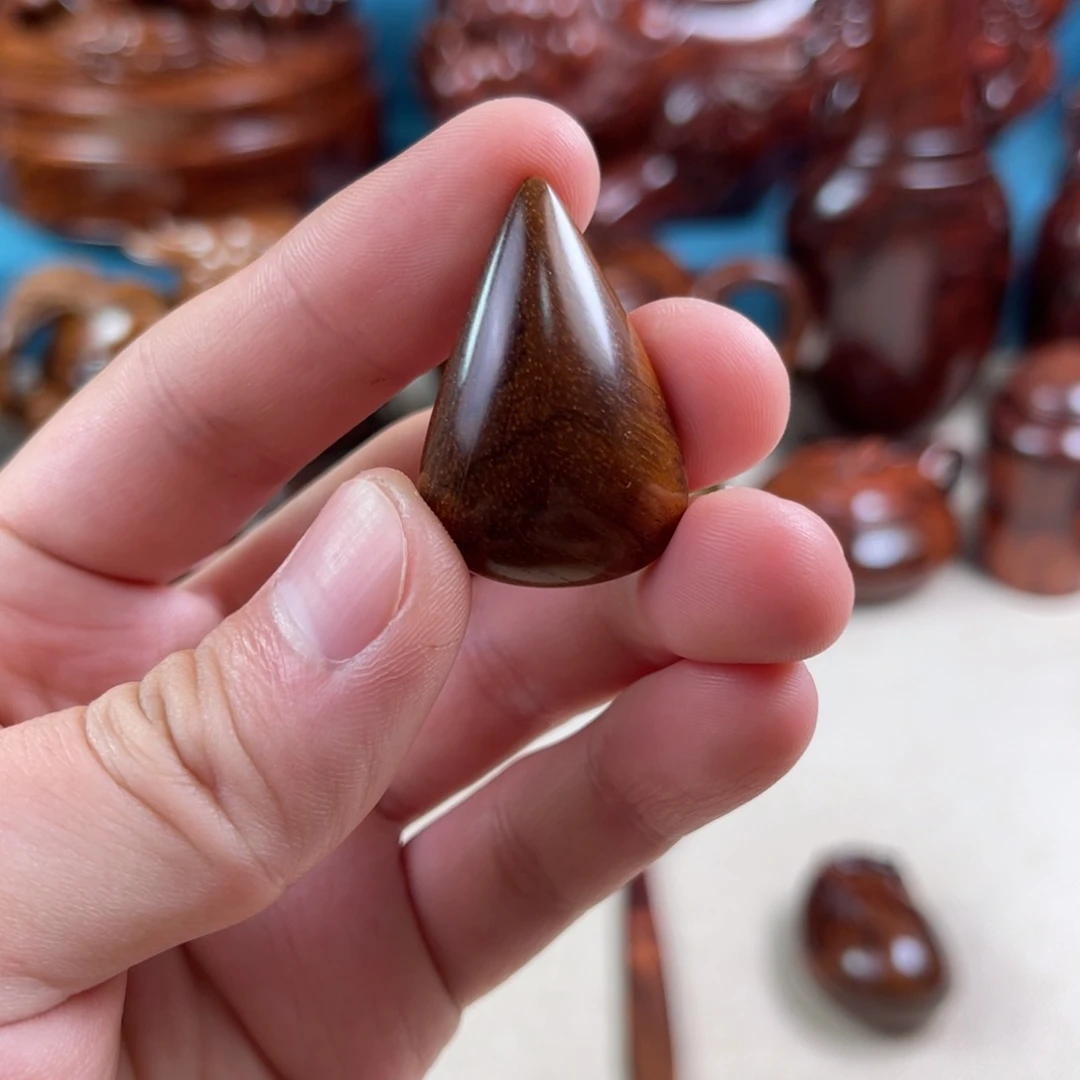 黄花梨/降香黄檀把件水滴