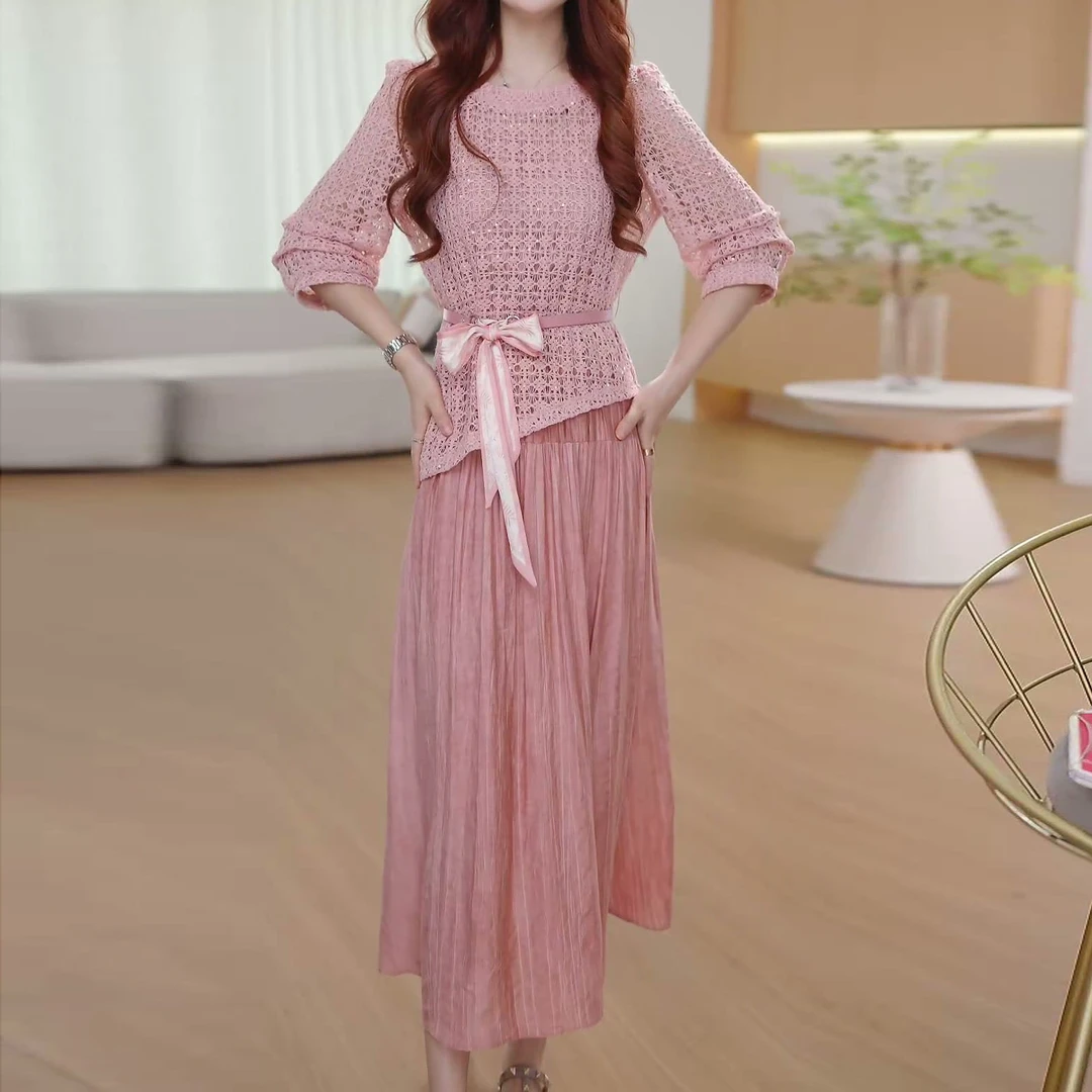 天丝棉2025秋季新款时尚遮肉显瘦大摆背心裙+钩花小衫气质套装