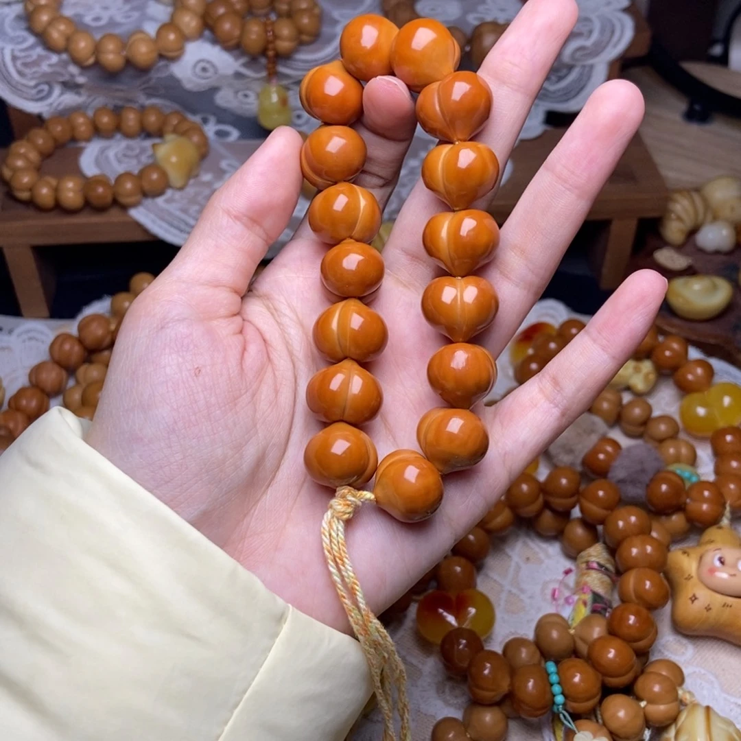 爱***好猴头核桃吊坠屁桃玻璃底卡16