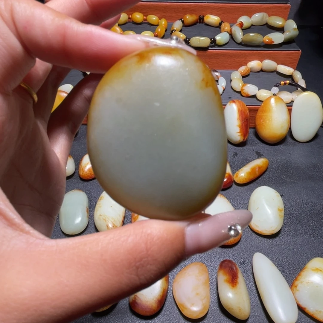 和田玉未镶嵌颈饰ღ****