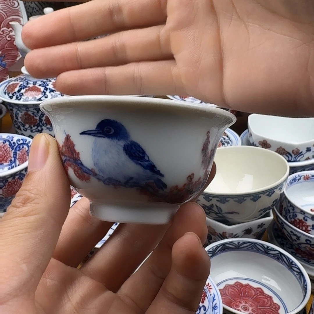 C***G当代釉里红小压手杯