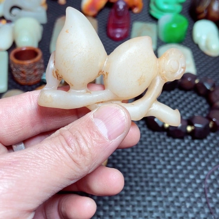 滴血莲花菩提把件