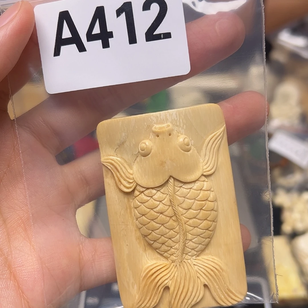 天然猛犸牙雕刻品