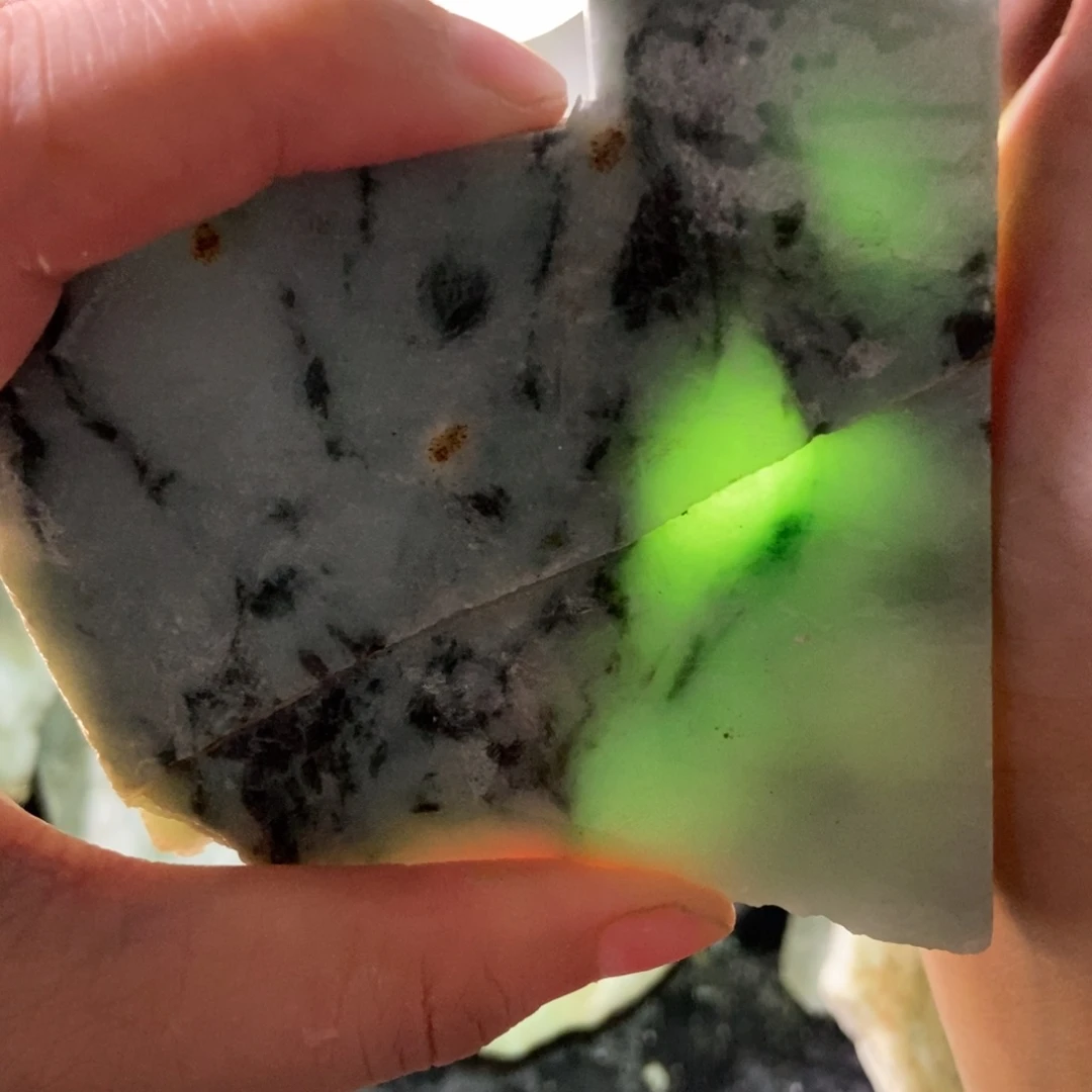 翡翠未镶嵌把件天然翡翠