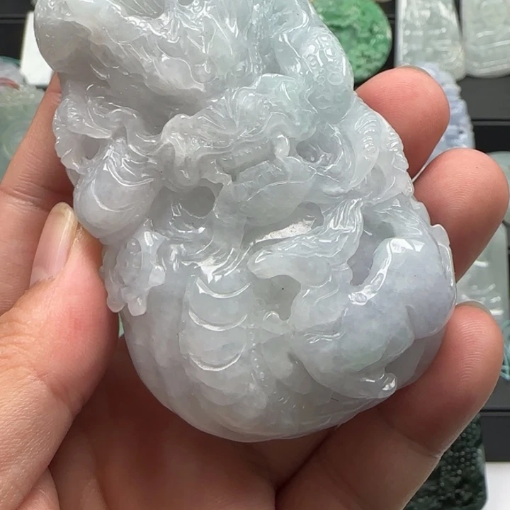 颈饰未镶嵌翡翠大龙牌