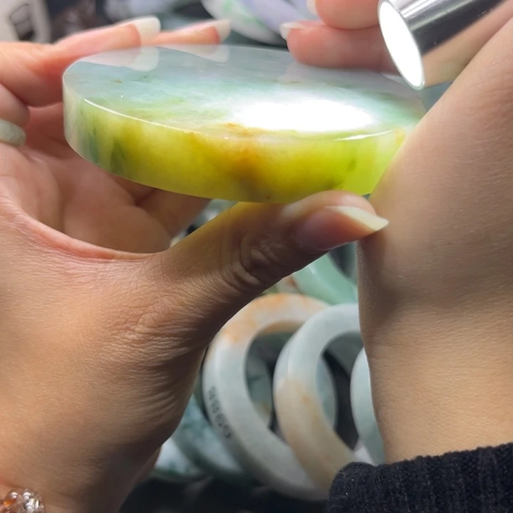 定制翡翠未镶嵌手镯翡翠