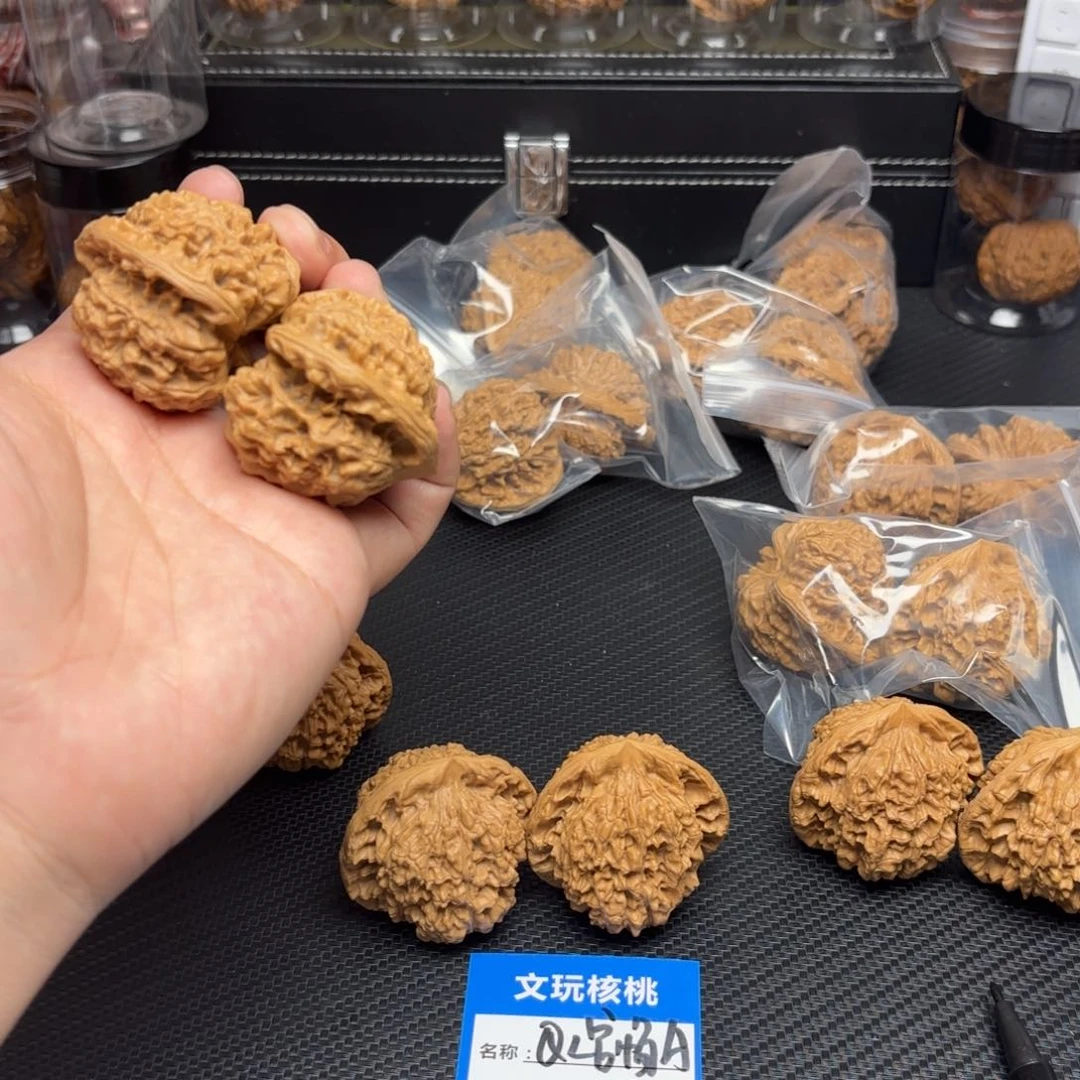 文玩核桃把件3……