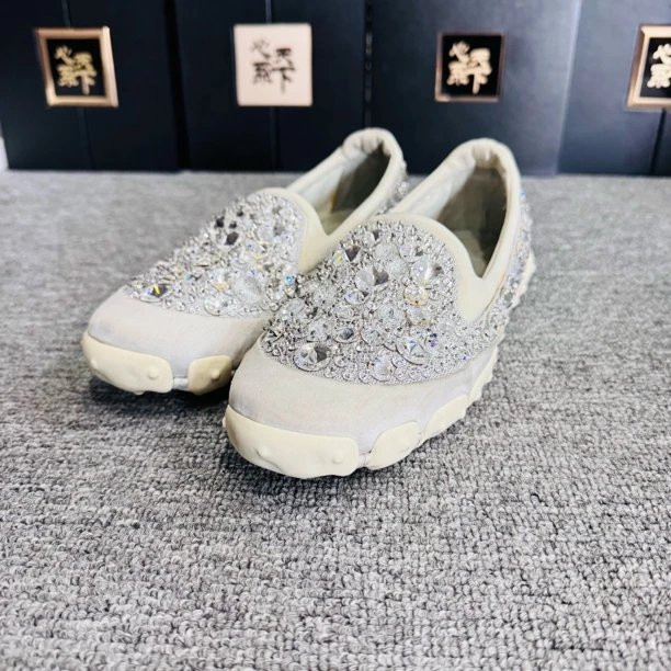 95新 MIU MIU/缪缪 闪钻小白鞋 35.5码 ysc3105