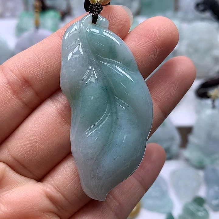 翡翠未镶嵌颈饰大业有有成福利
