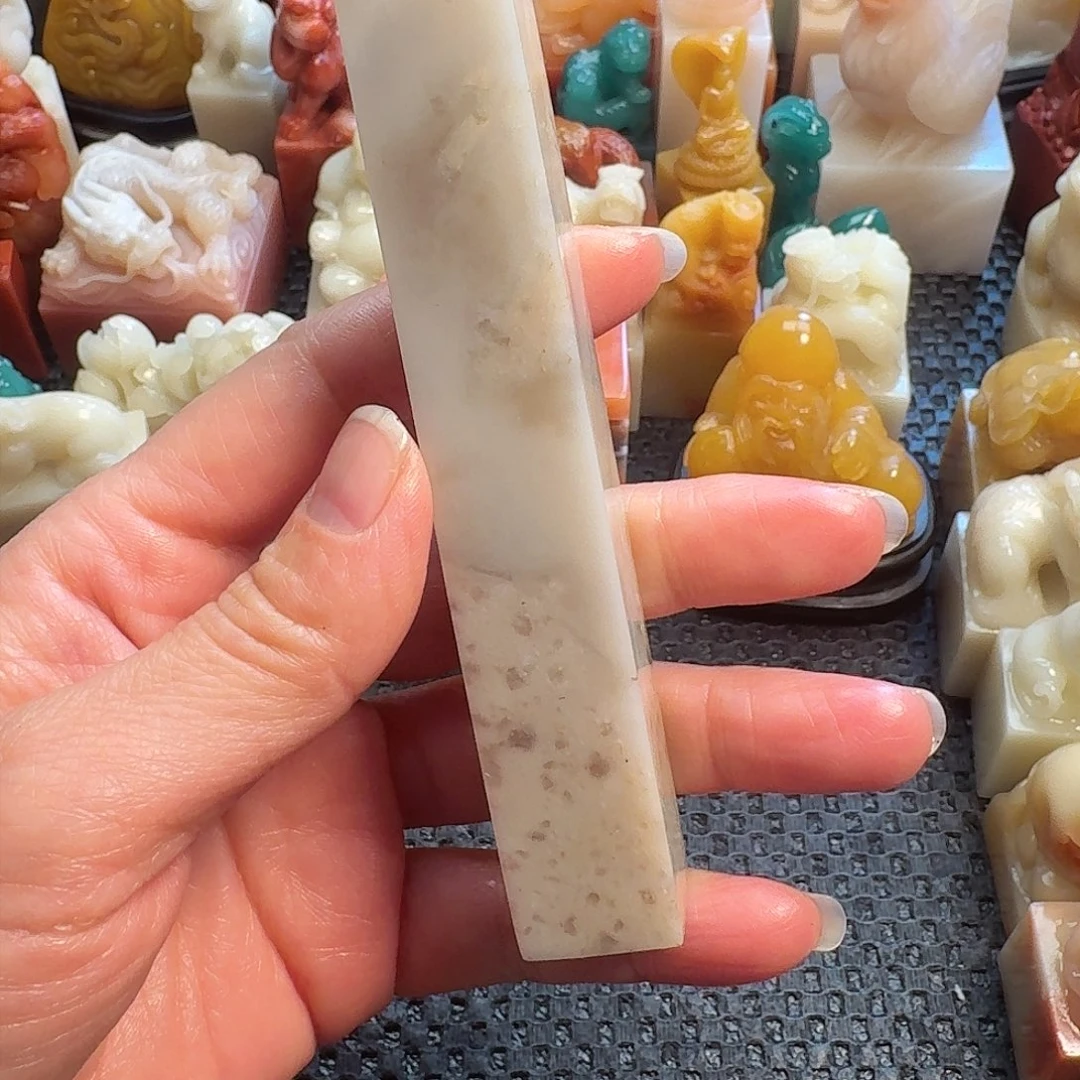 寿山石印石老挝石