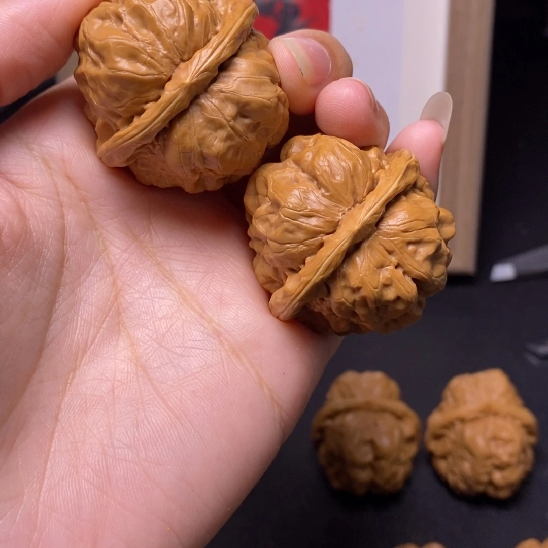 灰***调吊坠文玩核桃蛤蟆40