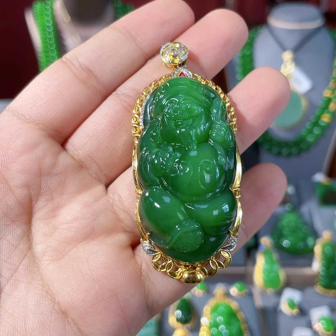 和田玉（碧玉）18K金镶嵌颈饰