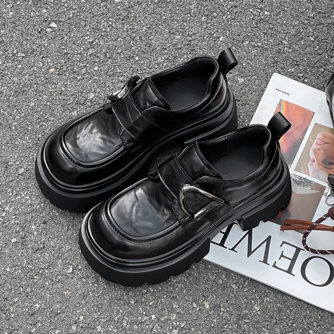 真皮小皮鞋女2025新款配裙子英伦风厚底黑色乐福鞋魔术贴大头单鞋