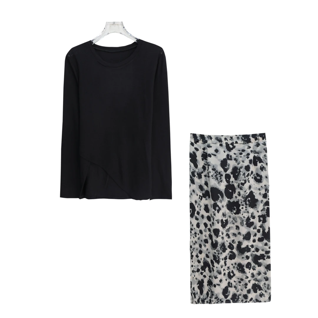 纯色透气舒适圆领长袖T恤豹纹半身裙套装S2870