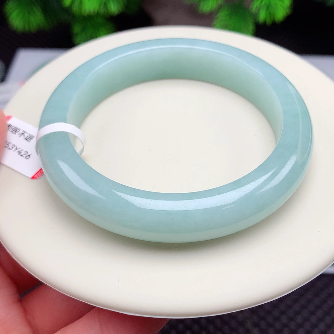 翡翠未镶嵌手镯56圈