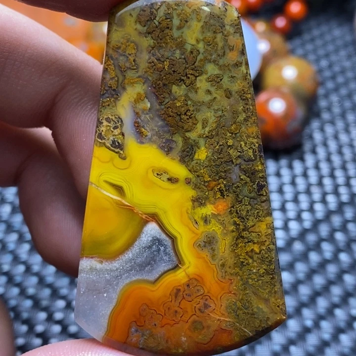 玛瑙/玉髓颈饰未镶嵌