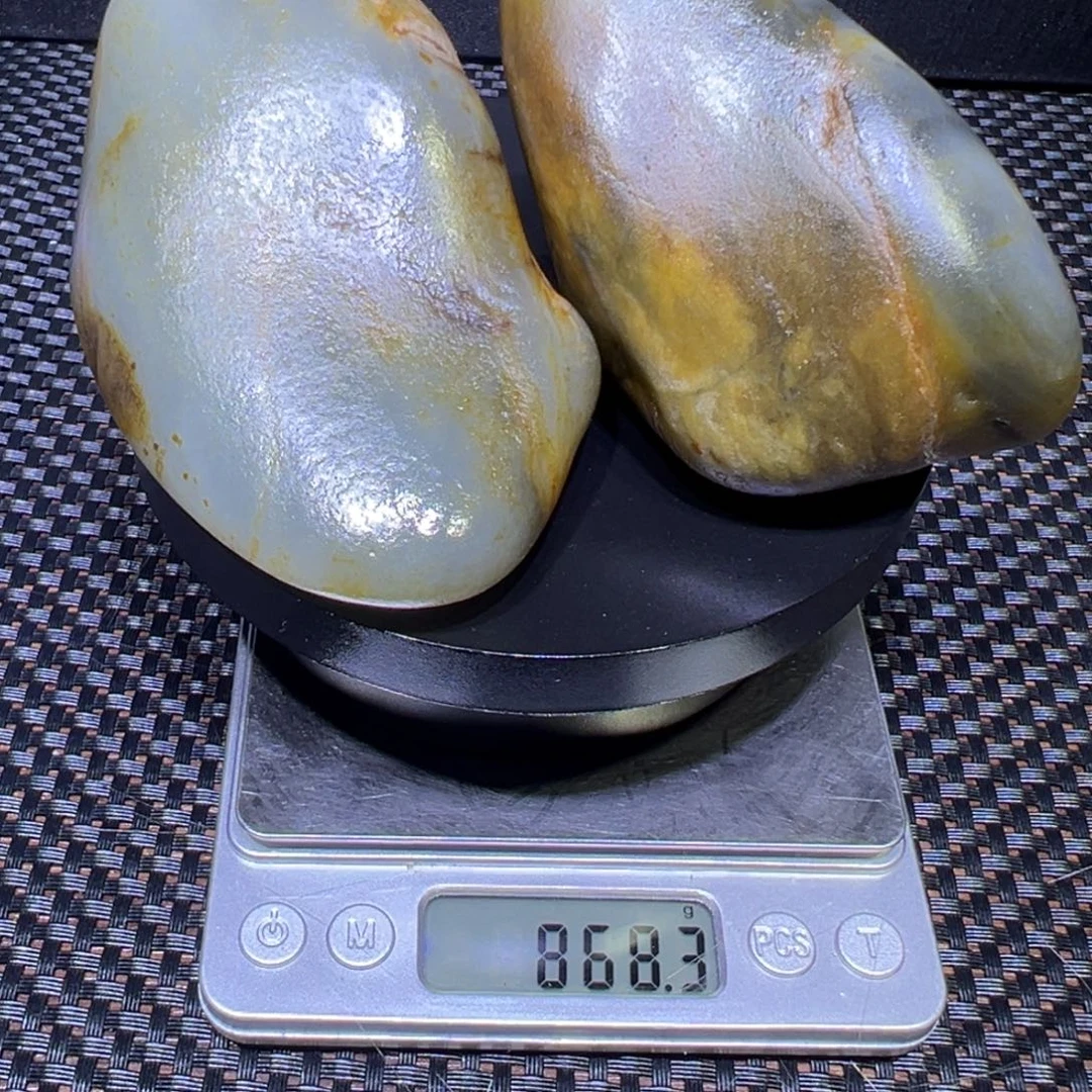 吊坠(不含链)未镶嵌和田玉（子料）868