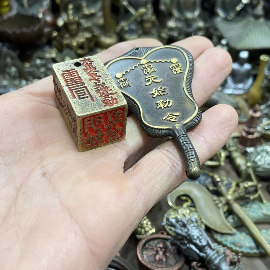 黄***鑫黄铜材质精品摆件