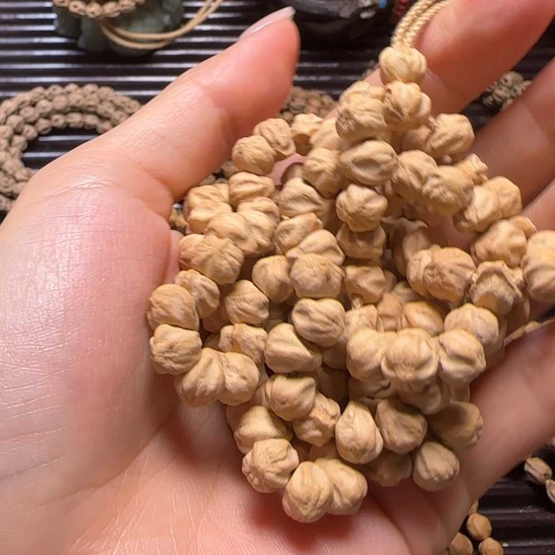 跋***扈吊坠柏香籽/百香籽