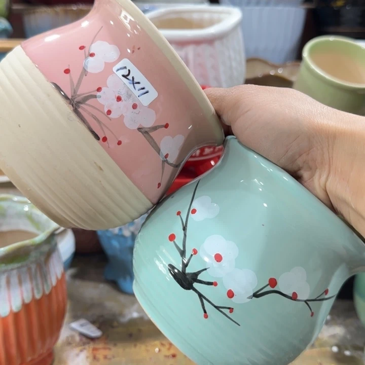 凑9块包邮，有孔花盆