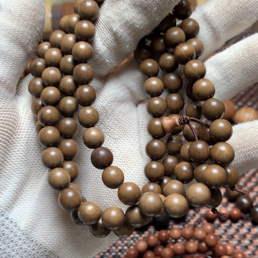 【闪购商品】檀香木手串/手链木**区0.8*108阴沉尾货椭圆形处理价