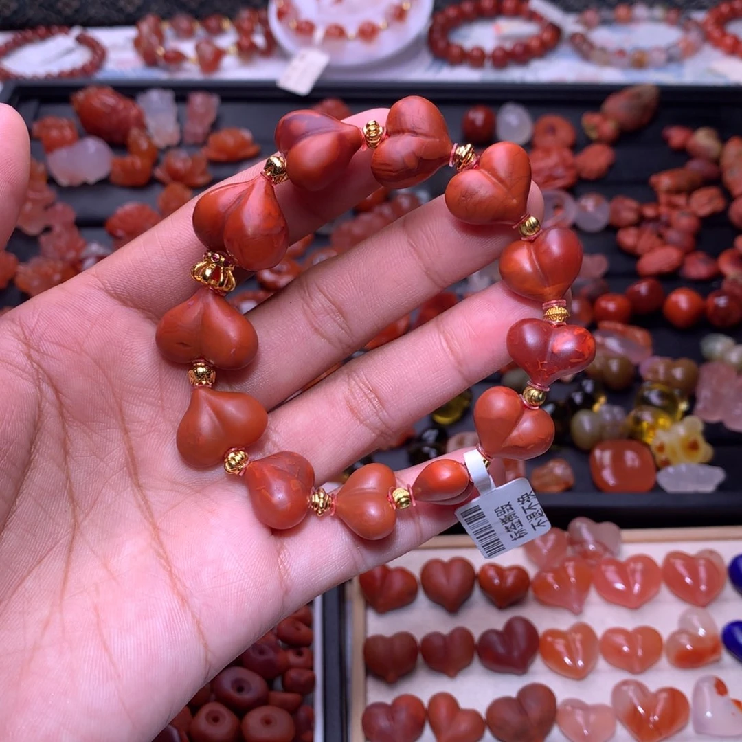 南红玛瑙未镶嵌珠宝半成品