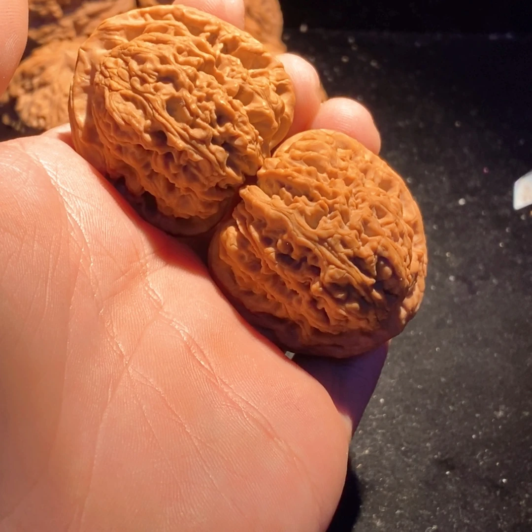 蓁***好核桃手串/手链南疆石40