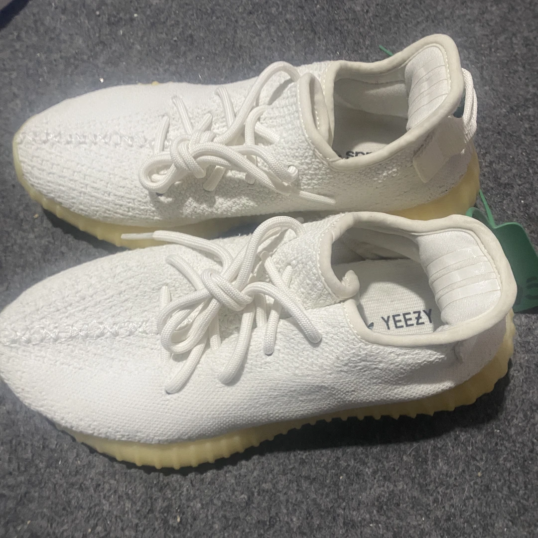 95新 Alexander McQueen/亚历山大·麦昆 纯白38码运动鞋