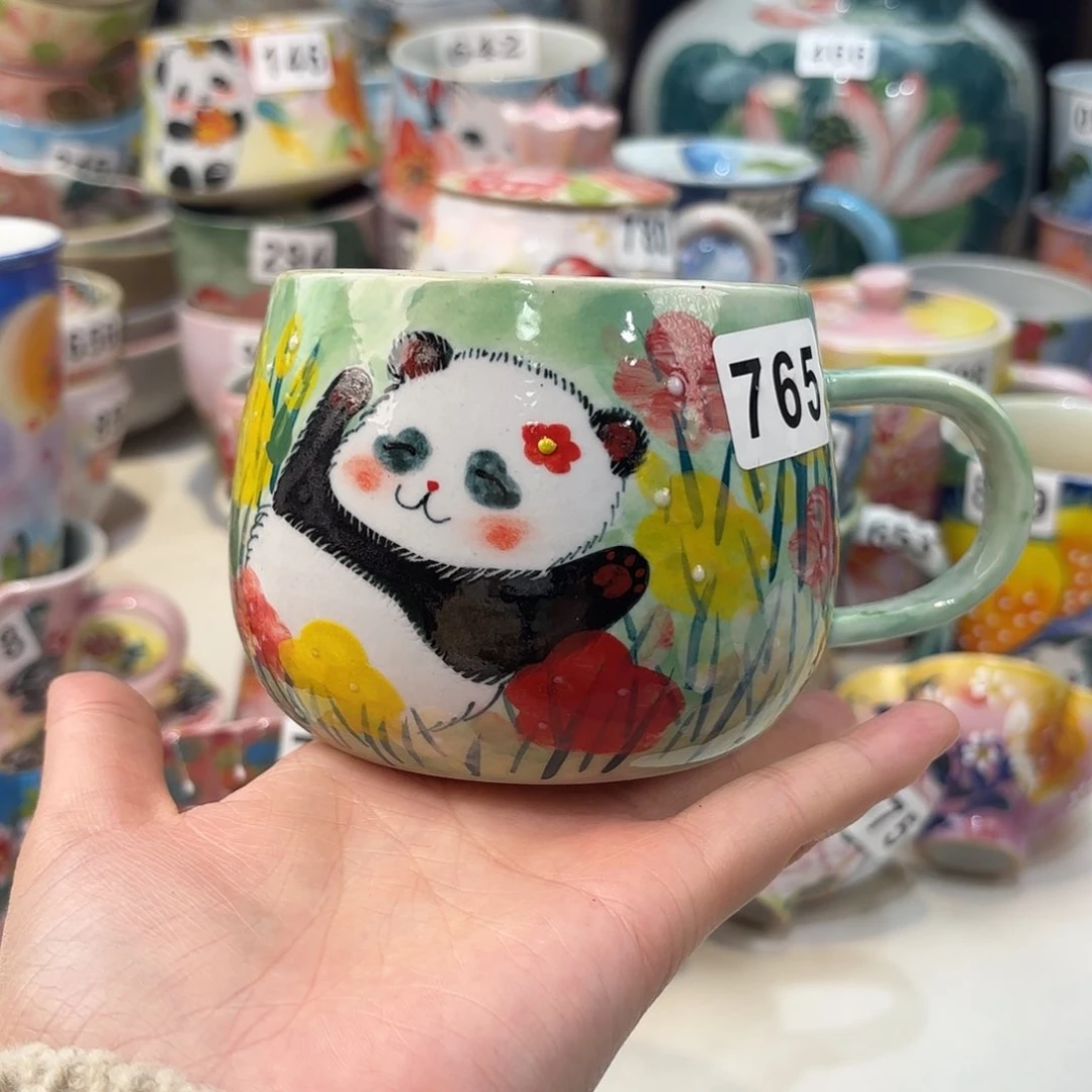 瓷片兔兔好可爱呀打