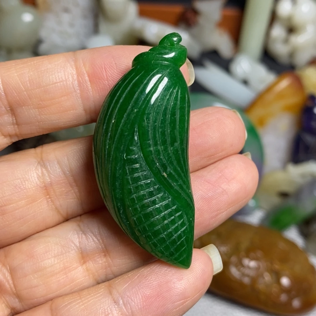 颈饰未镶嵌和田玉（糖玉）
