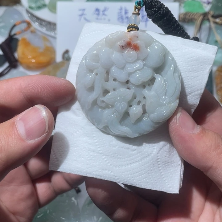 翡翠项链未镶嵌天然