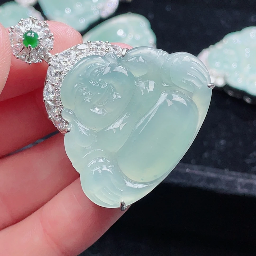 翡翠颈饰未镶嵌100，