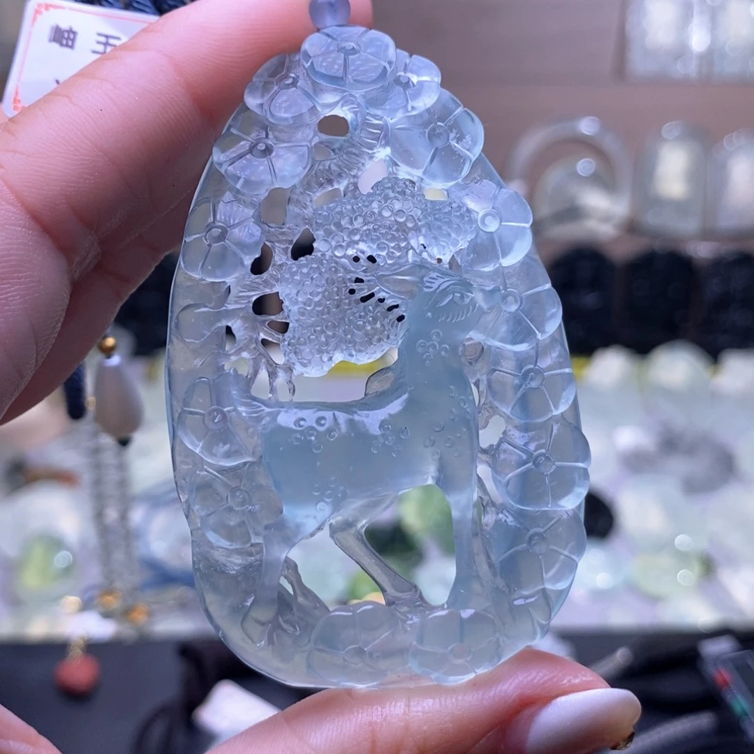 菜***酷蛇纹石玉未镶嵌颈饰