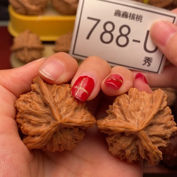桃核把件盘山奔38……