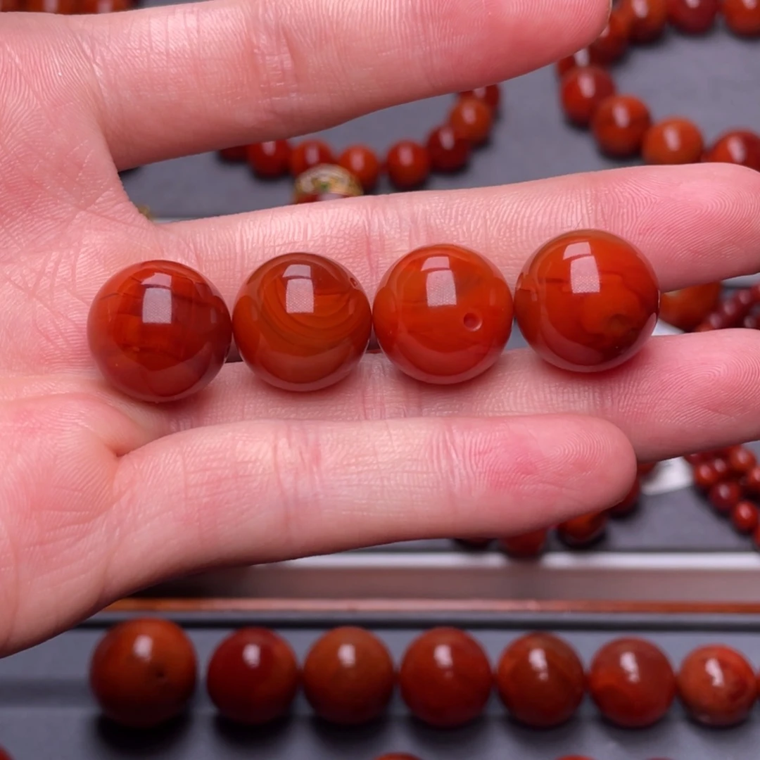 南红玛瑙其他未镶嵌河***?16mm瓦西双色4颗单珠