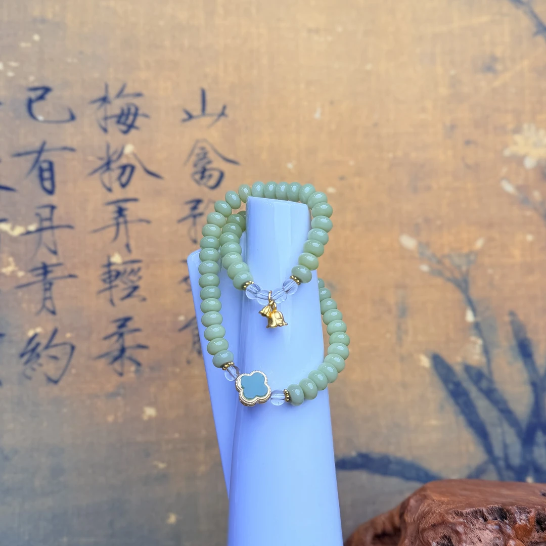 DP 1112-6*9翠绿菩提+四叶草配饰+风铃花挂件翠绿菩提（无礼盒）