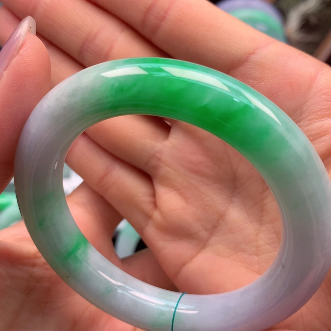 翡翠手镯未镶嵌纯天然缅甸翡翠手镯