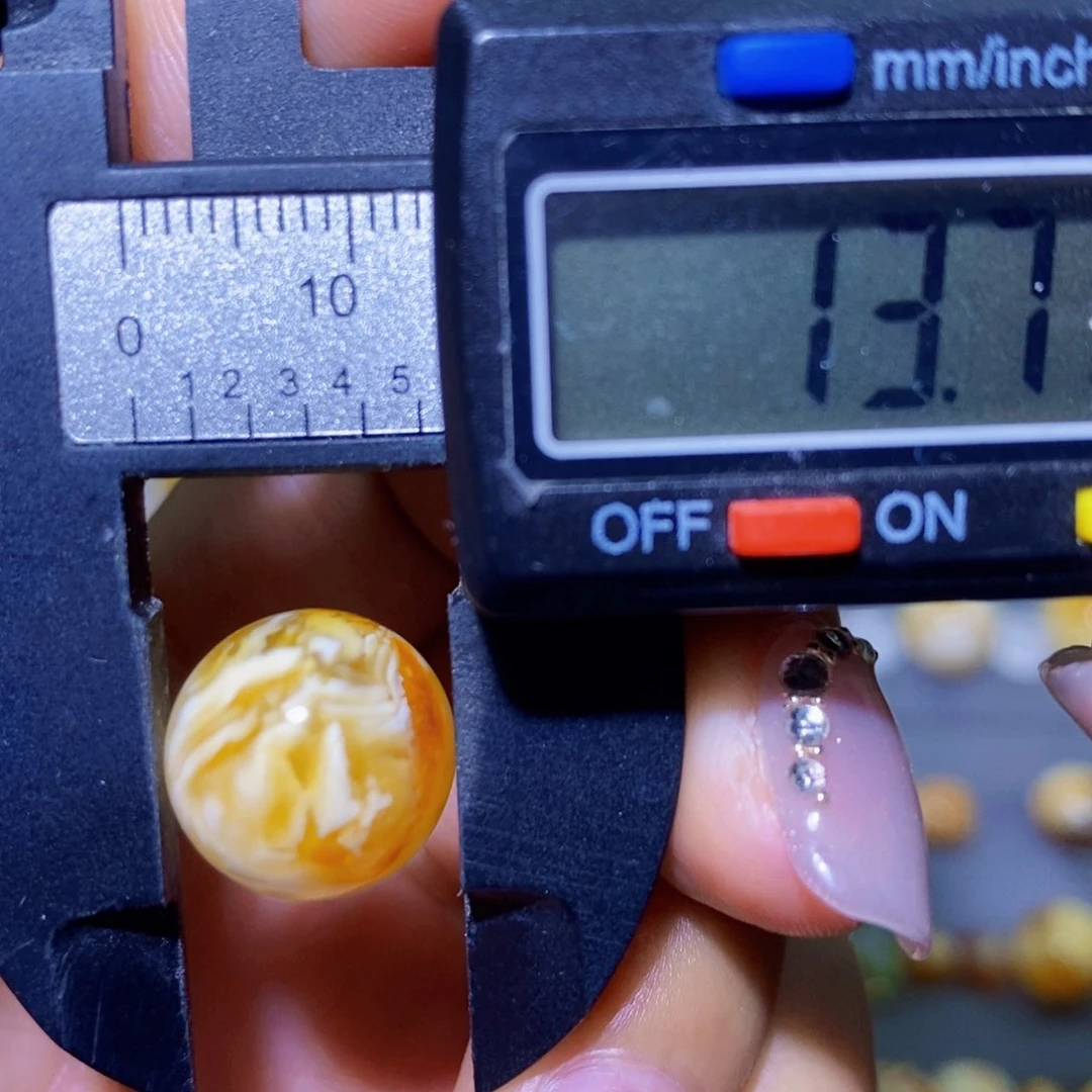 琥珀裸石未镶嵌琥珀蜜蜡