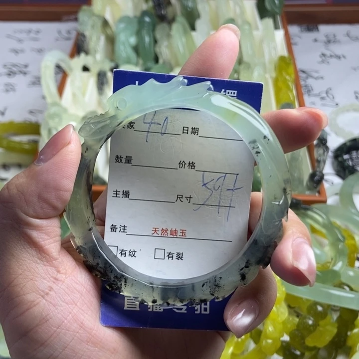 未镶嵌蛇纹石玉手镯