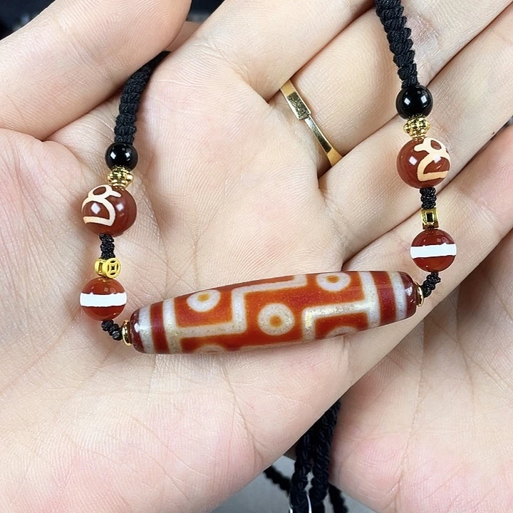 玛瑙/玉髓颈饰合金
