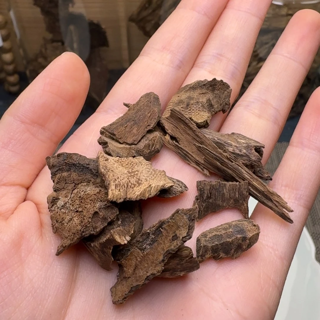 木海南霸王岭沉水碎料5.2克