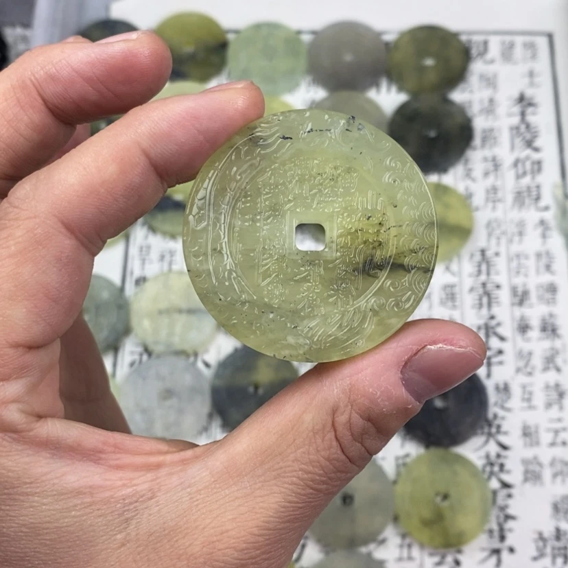 【闪购商品】岫玉颈饰未镶嵌岫玉山鬼花钱吊坠