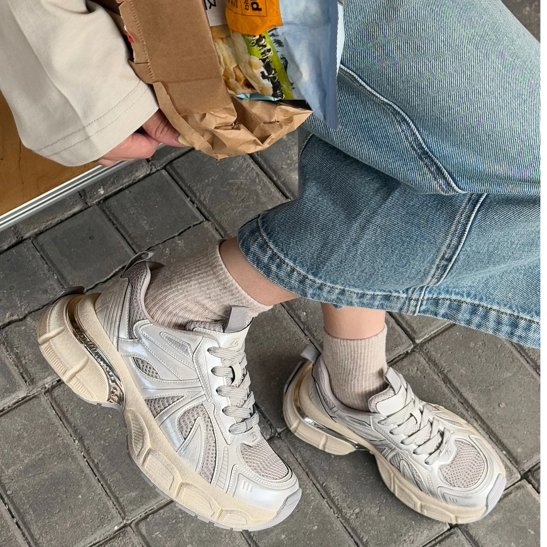 【银姿新款】25年开春新款小飞尾高定欧货小众设计师潮鞋老爹女鞋