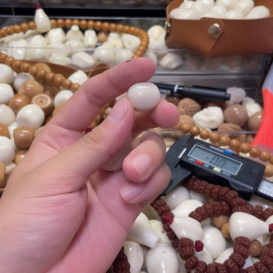 兰***若菩提根/象牙果吊坠