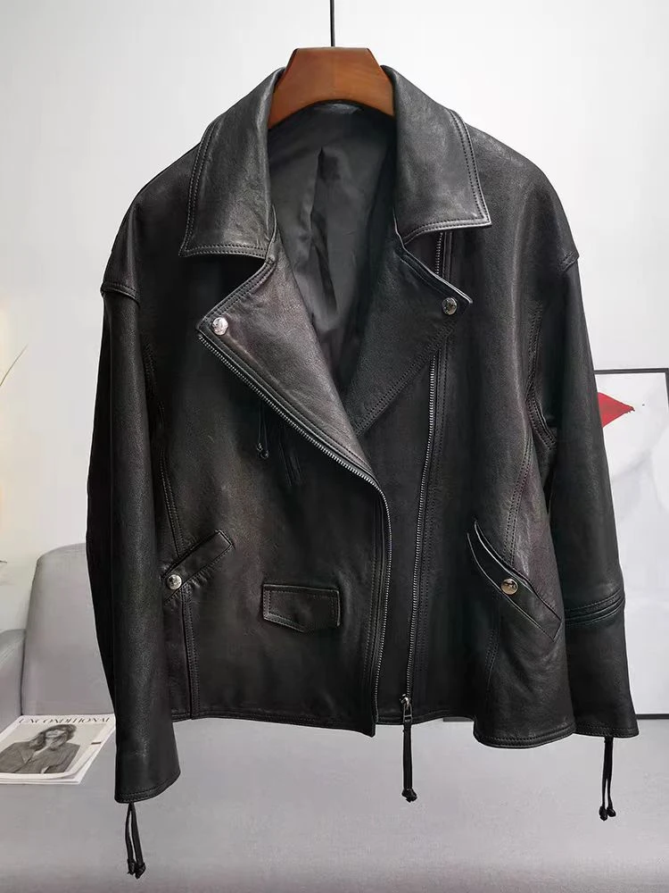 女士真皮皮衣服饰