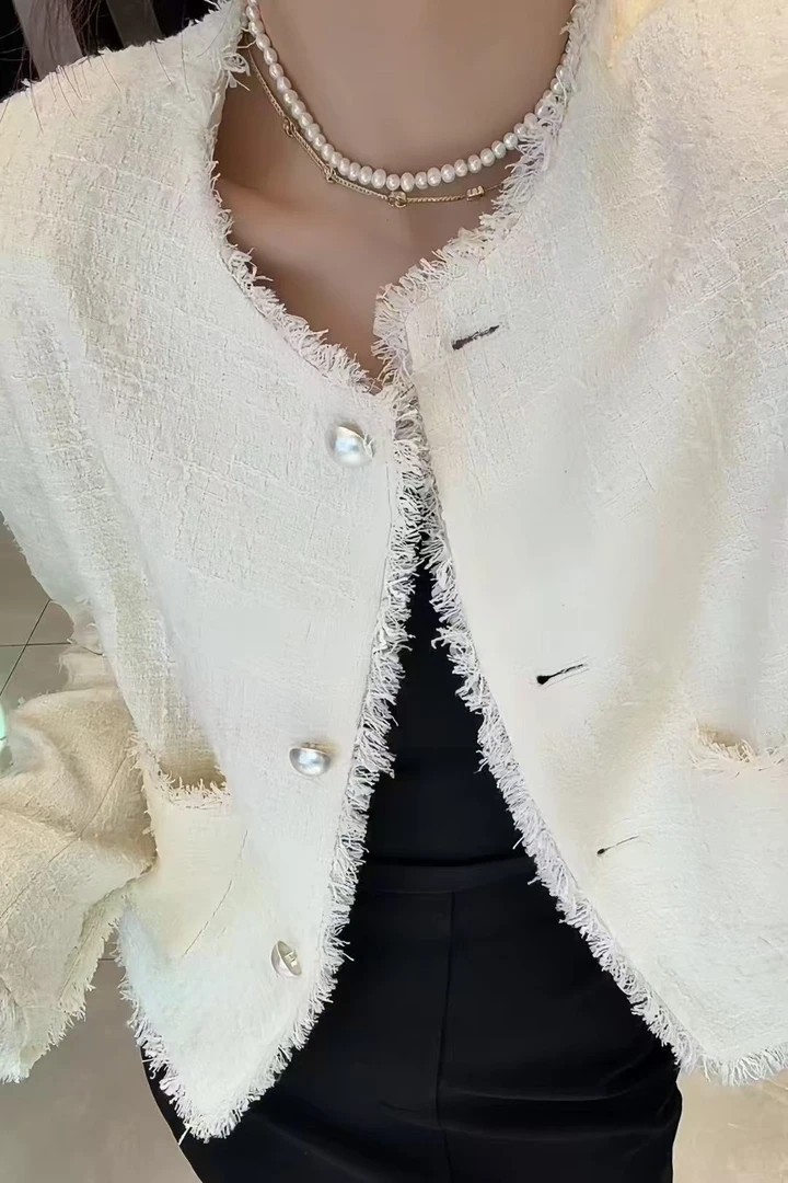 易缔媤香风外套D43541A5040