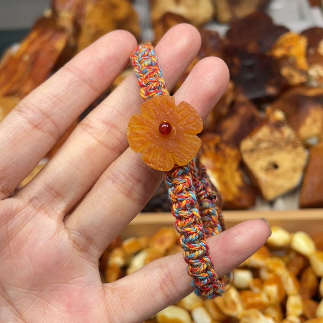 蜜蜡珠宝奇石未镶嵌