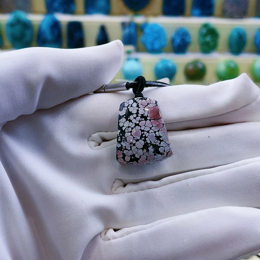 绿松石挂件未镶嵌